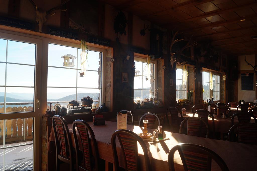 Restaurant Pension-Anton Jáchymov Exteriör bild