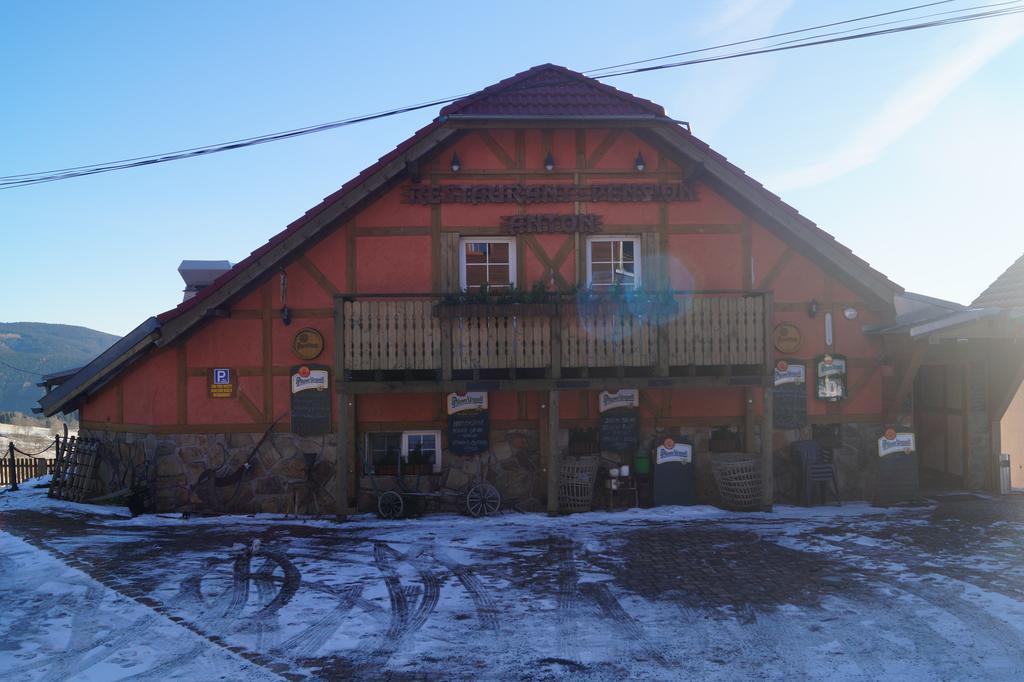 Restaurant Pension-Anton Jáchymov Exteriör bild