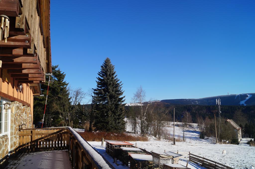 Restaurant Pension-Anton Jáchymov Exteriör bild
