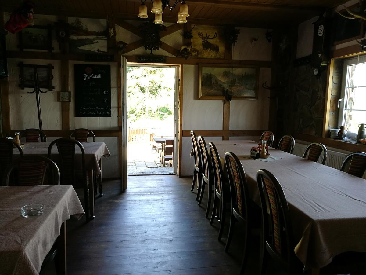 Restaurant Pension-Anton Jáchymov Exteriör bild